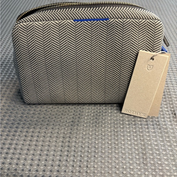 Rothy's Other - Rothy's Universal pouch iron herringbone “ no box “